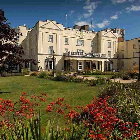 Hotel The Grand Malahide Exterior photo