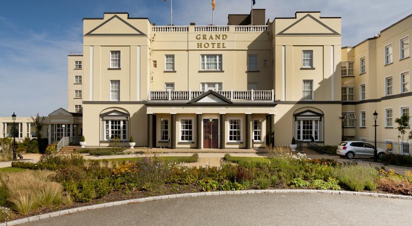 Hotel The Grand Malahide Exterior photo