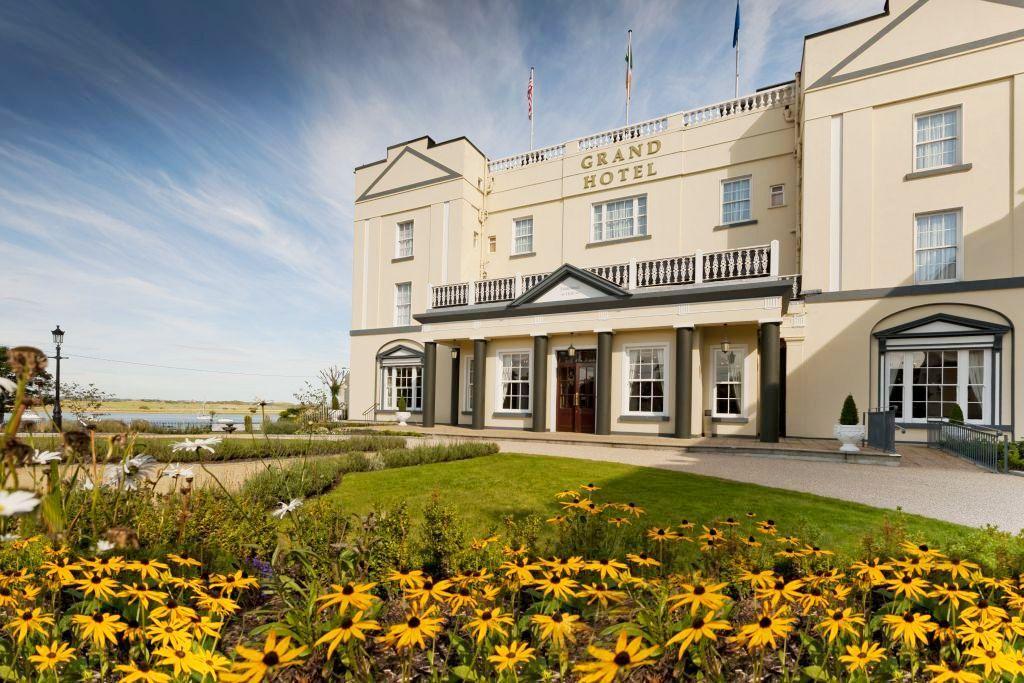 Hotel The Grand Malahide Exterior photo